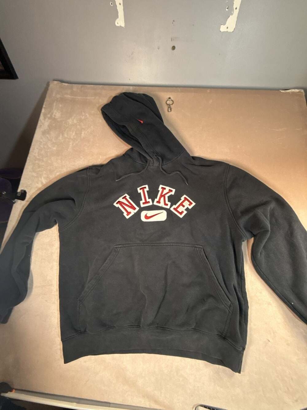 Vintage Nike Black Arch Logo Center Swoosh Hoodie (box B2-2035)